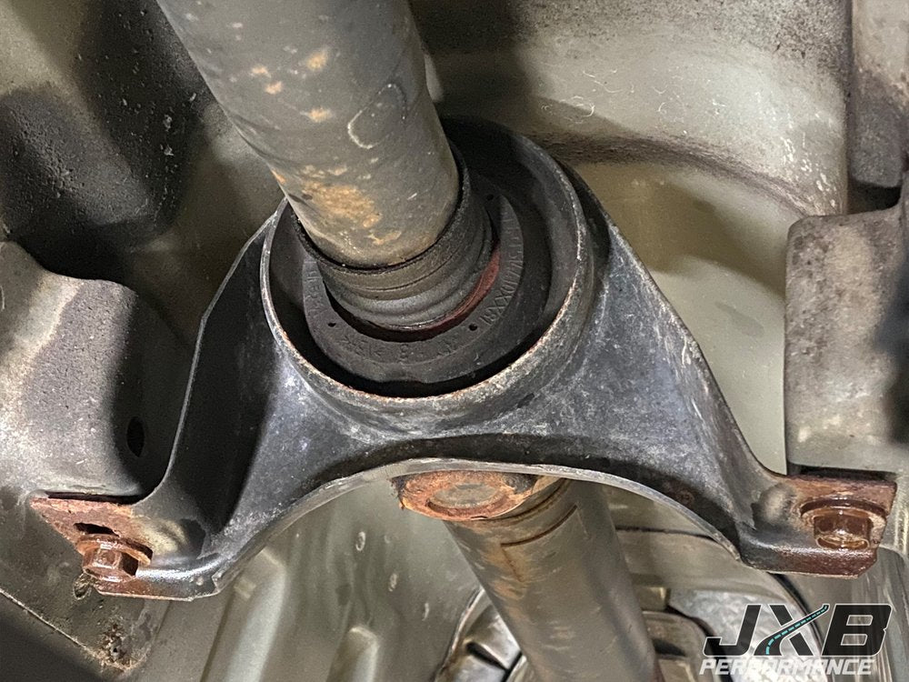 JXB Performance - LX and LD Pre - Facelift (2005 - 2014) Dodge Charger/Challenger/Magnum/Chrysler 300 Driveshaft Center Support Bearing Carrier Upgrade (CHR02A0) - Demon Performance