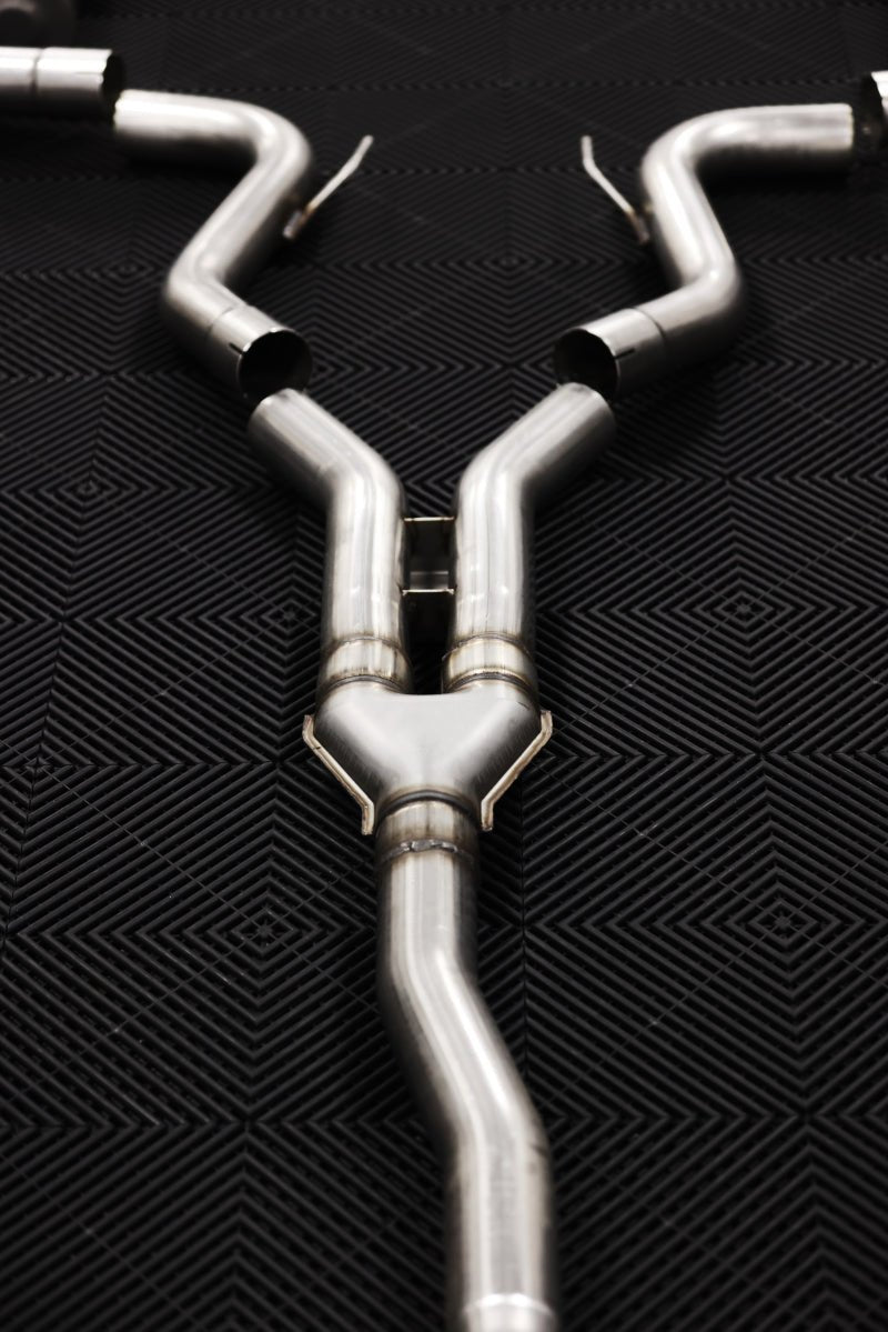 MBRP - MBRP 18 - 22 Ford Mustang 2.3L Ecoboost 3in Cat - Back Exhaust w/ Quad Carbon Fiber SS Tips - T304 - Demon Performance
