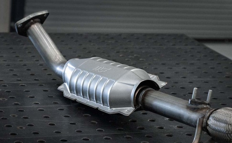 Magnaflow - MagnaFlow Conv DF 07-09 Chrysler/Dodge Aspen/Durango 5.7L Driver Side - Demon Performance