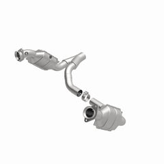 Magnaflow - MagnaFlow Conv DF 09-10 Dodge Ram 1500 Pickup Truck 5.7L - Demon Performance