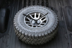 Fabtech - Fabtech Universal Spare Tire Flat Mount - Black - Demon Performance