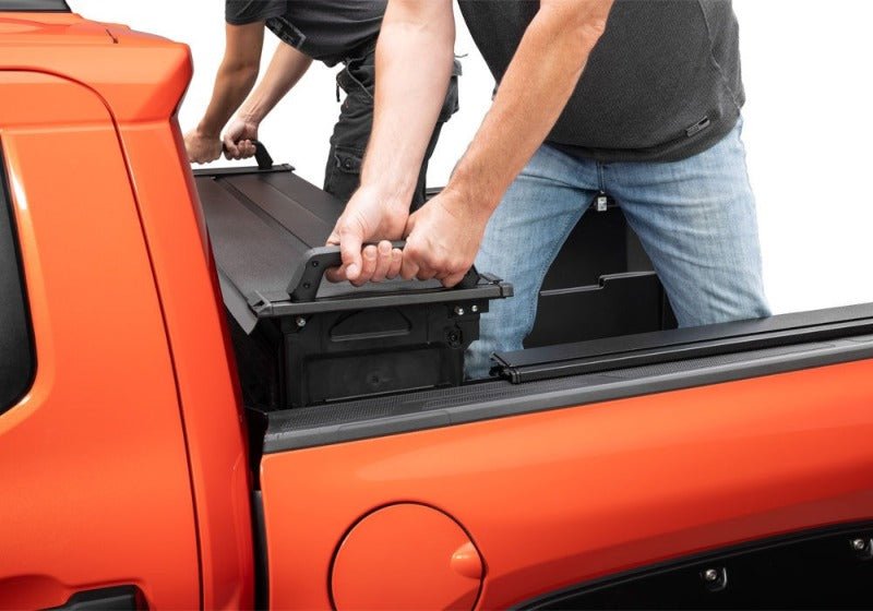 Retrax - RealTruck 04-24 Nissan Titan CC 5.5ft Bed (w or w/o Utilitrack) RetraxPRO EZ-Off FRC-4000 - Demon Performance