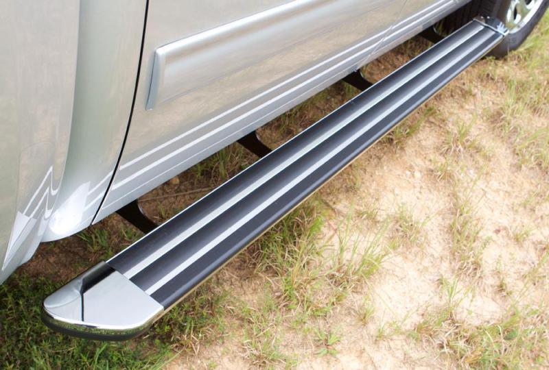 LUND - Lund 04 - 17 Nissan Titan King Cab (80in) Crossroads 80in. Running Board Kit - Chrome - Demon Performance