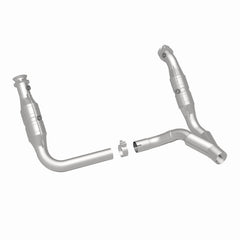 Magnaflow - MagnaFlow Conv DF 09-10 Dodge Ram 1500 Pickup Truck 5.7L - Demon Performance