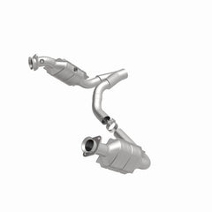 Magnaflow - MagnaFlow Conv DF 09-10 Dodge Ram 1500 Pickup Truck 5.7L - Demon Performance