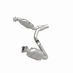 Magnaflow - MagnaFlow Conv DF 09-10 Dodge Ram 1500 Pickup Truck 5.7L - Demon Performance