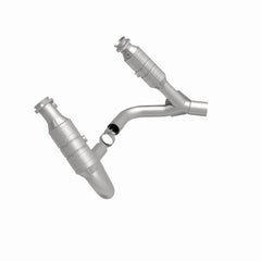Magnaflow - MagnaFlow Conv DF 2008 Chrysler Aspen 4.7L/Dodge Durango 4.7L 2WD - Demon Performance