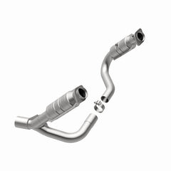 Magnaflow - MagnaFlow Conv DF 2008 Chrysler Aspen 4.7L/Dodge Durango 4.7L 2WD - Demon Performance