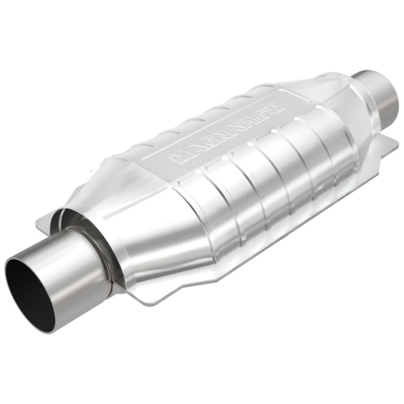 Magnaflow - MagnaFlow Conv Univ 2.5in Inlet/Outlet Center/Center Oval 12in Body L x 6.5in W x 16in Overall L - Demon Performance