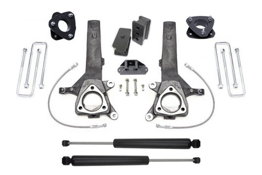 Maxtrac - MaxTrac 04 - 18 Nissan Titan 2WD 6.5in/4in MaxPro Spindle Lift Kit w/MaxTrac Shocks - Demon Performance
