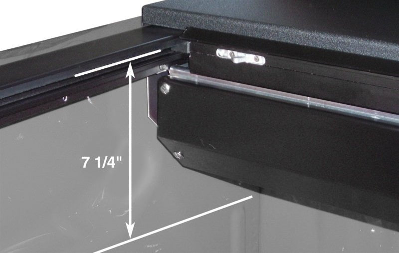 Roll - N - Lock - Roll - N - Lock 16 - 18 Nissan Titan XD Crew Cab SB 77 - 3/8in M - Series Retractable Tonneau Cover - Demon Performance